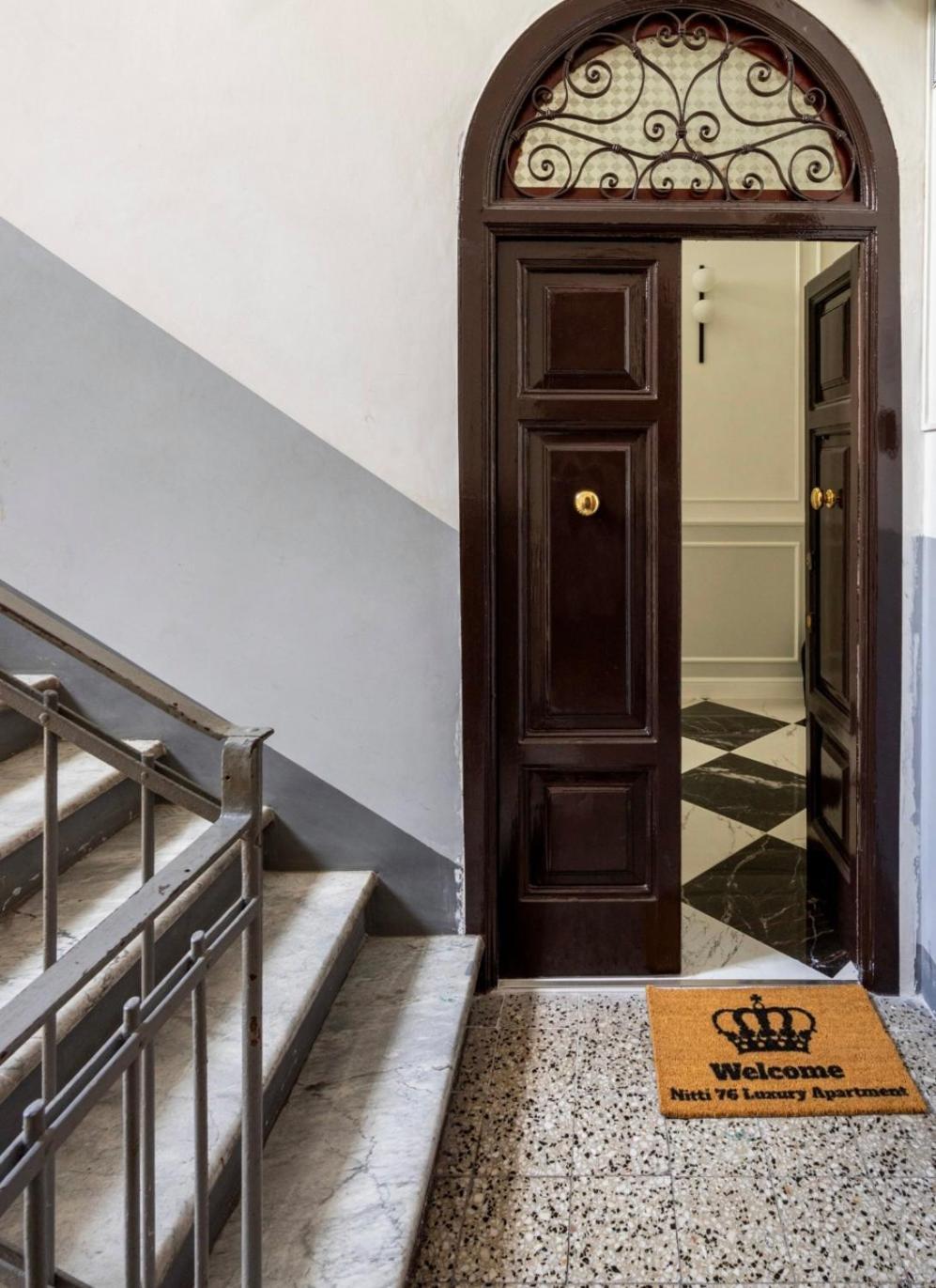 Nitti 76 Luxury Apartment Taranto Exterior foto